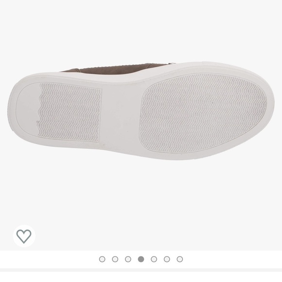 BNWT and in box faux fur sneaker - Picture 5 of 8